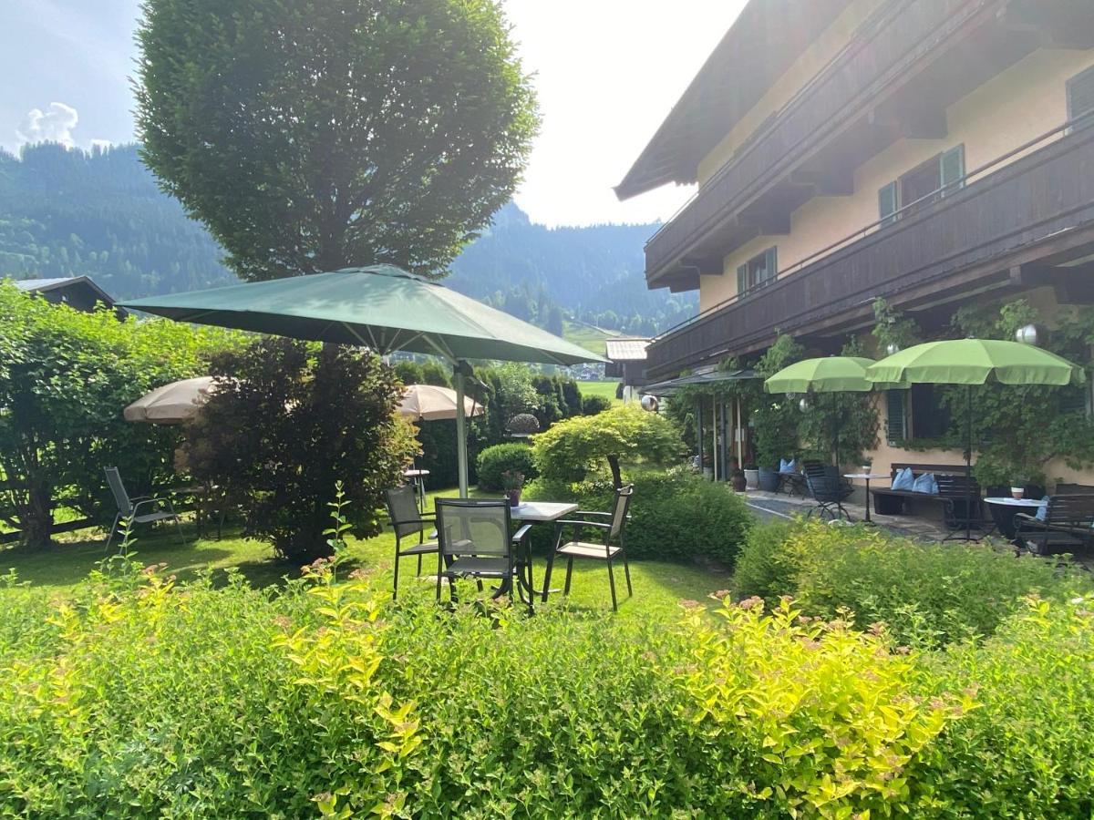 Hotel Edelweiss Kitzbuehel Exterior photo